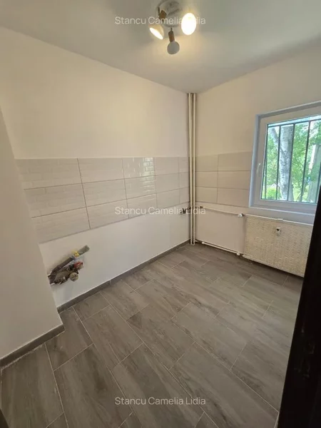 Teatrul Masca, Uverturii,